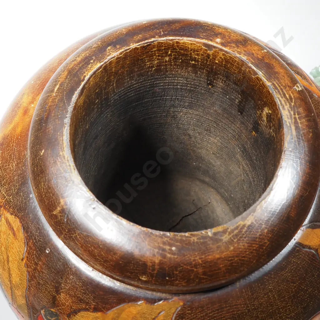 Large Jane Brenkley Vase Depicting a Pair of Tui Sitting in a Tree Image 1++