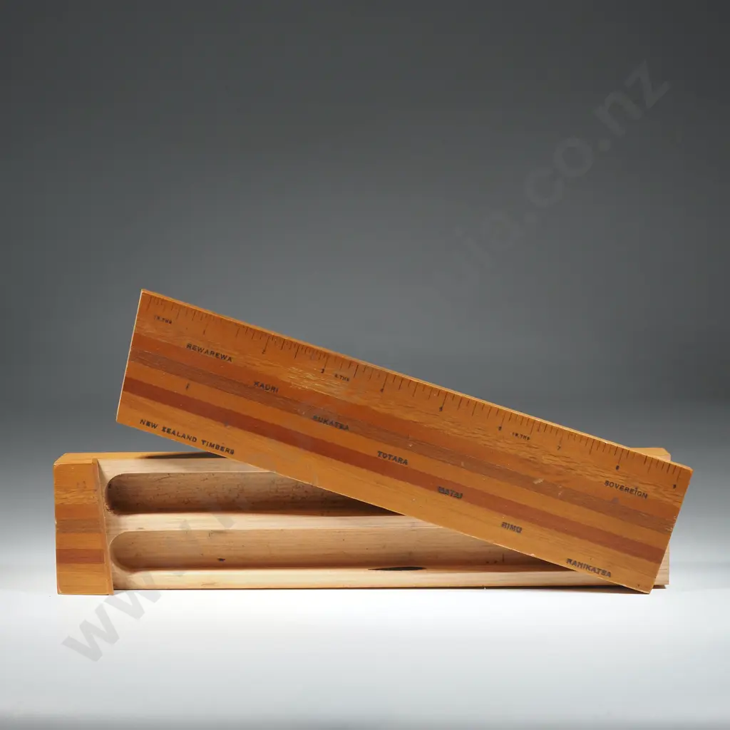 Woods of New Zealand Pencil Case w Swivel Lid. Image 1++