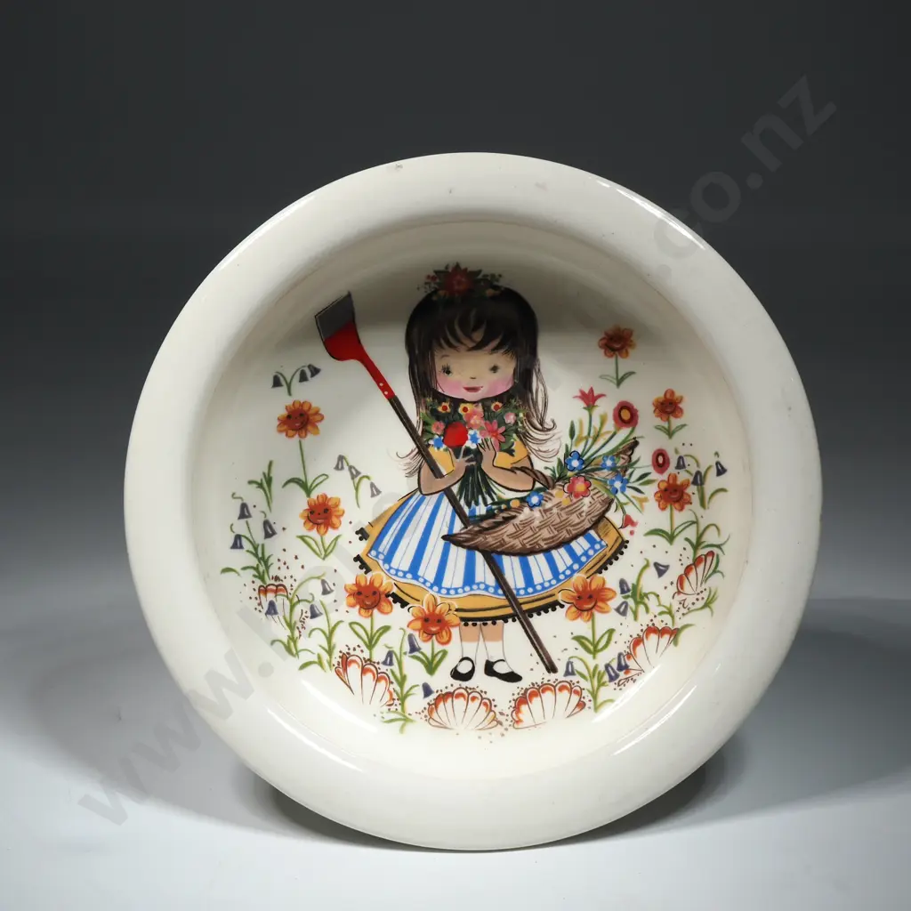 Kelston Ceramics (Crown Lynn) Nursery Ware Bowl. Circa 1970 Image 1++