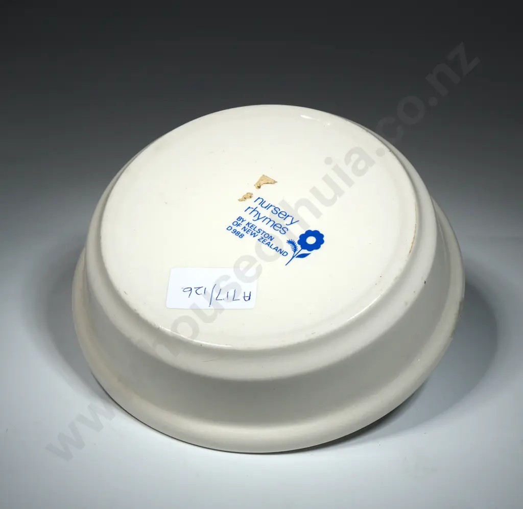 Kelston Ceramics (Crown Lynn) Nursery Ware Bowl. Circa 1970 Image 1++