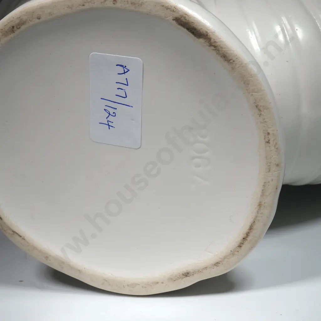 Crown Lynn Double Nautilus Vase. Shape No 2067. L 280 x H 160mm  Image 1++