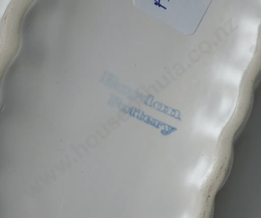 Roydon White Oval Trough Vase w Frilled Rim.  Image 1++