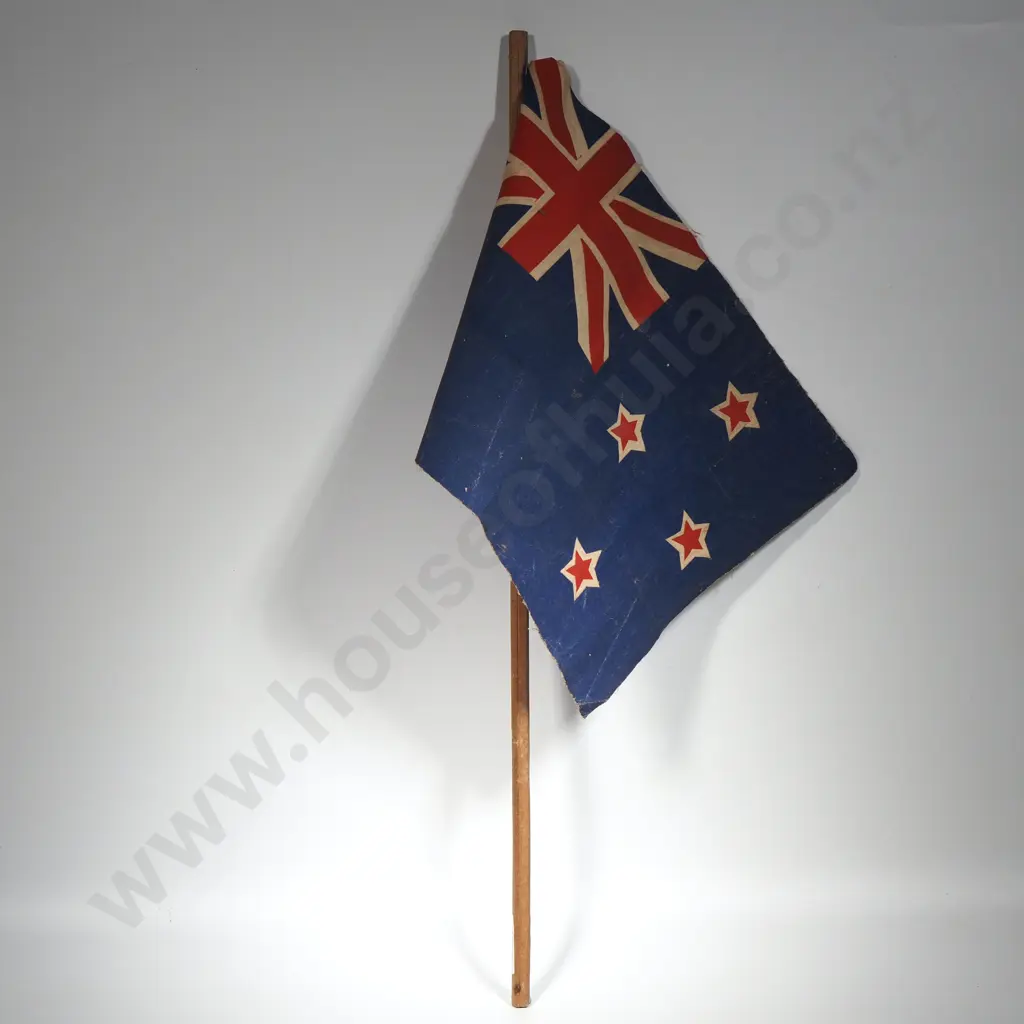 Vintage New Zealand Patriotic Flag  Image 1++