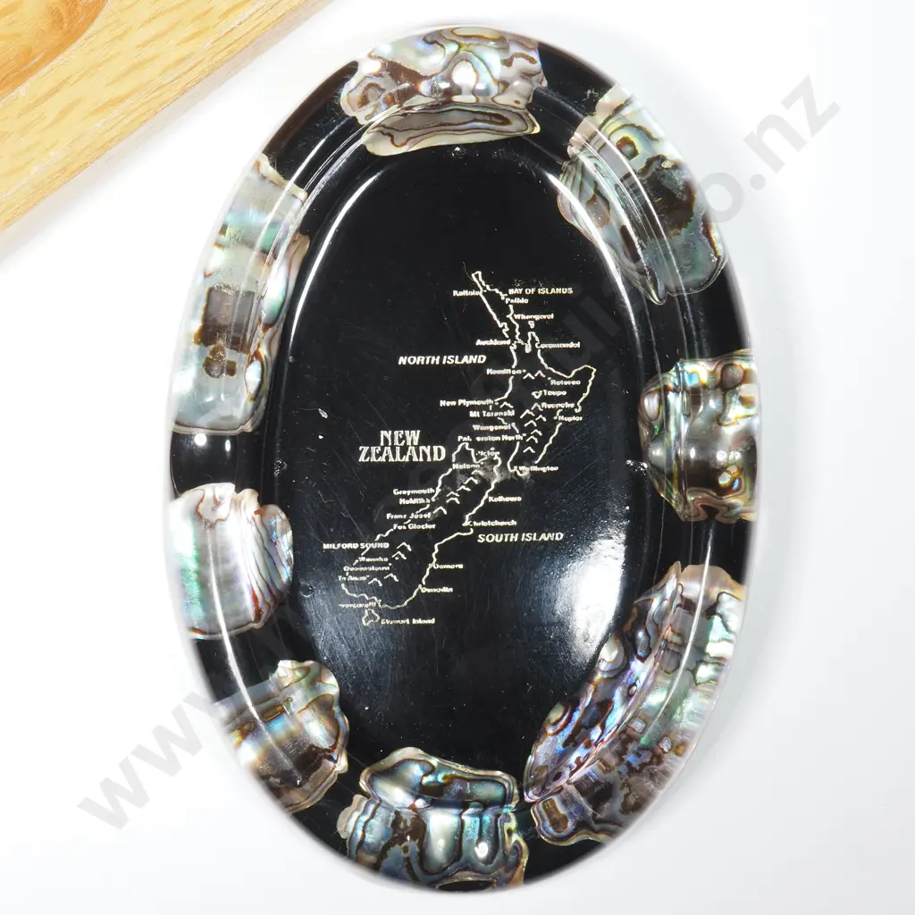 Kiwiana - Wooden Cocktail Nibbles Tray & Paua/Resin Ashtray. Image 1++