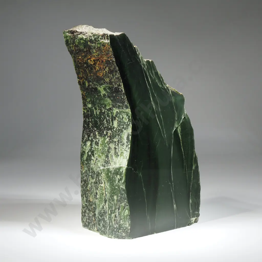 Large Piece Of New Zealand Greenstone Or Pounamu  Image 1++