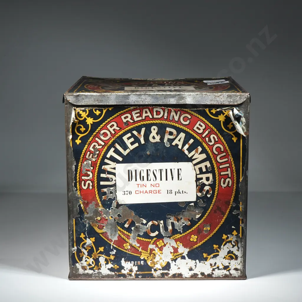Vintage Biscuit Tin From The British Company Huntley & Palmers. Tin No 370 Image 1++