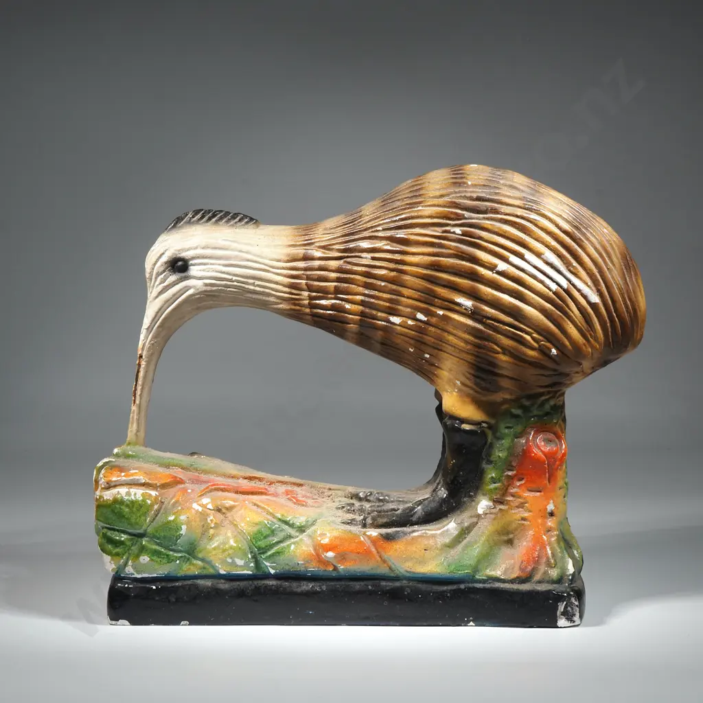 Vintage Plaster Kiwi  Image 1++