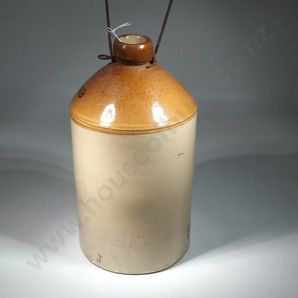 Stoneware Two Tone Crock From The Gisborne Brewery & Aerated Water Factory w Instruction For The Spigot Image 1++