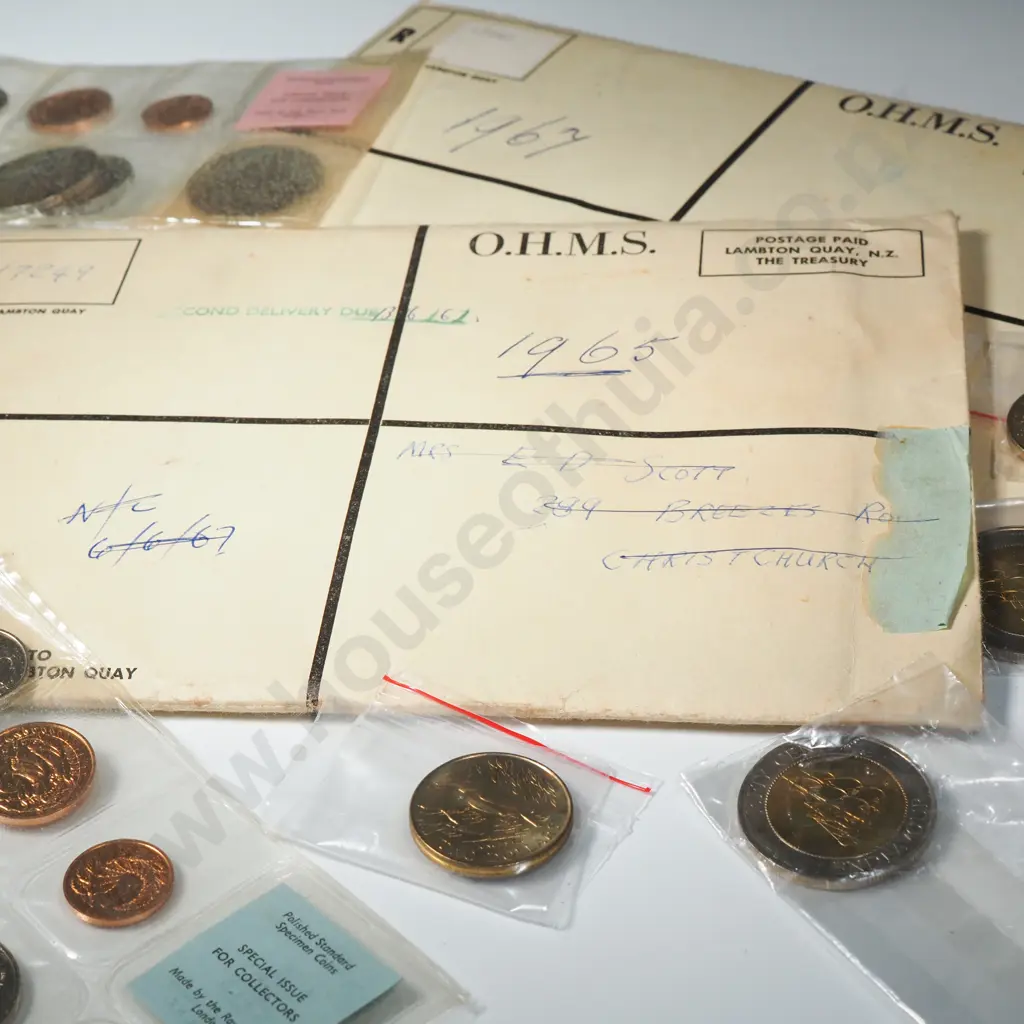 Assorted New Zealand UNC Coinage & Sets  Image 1++