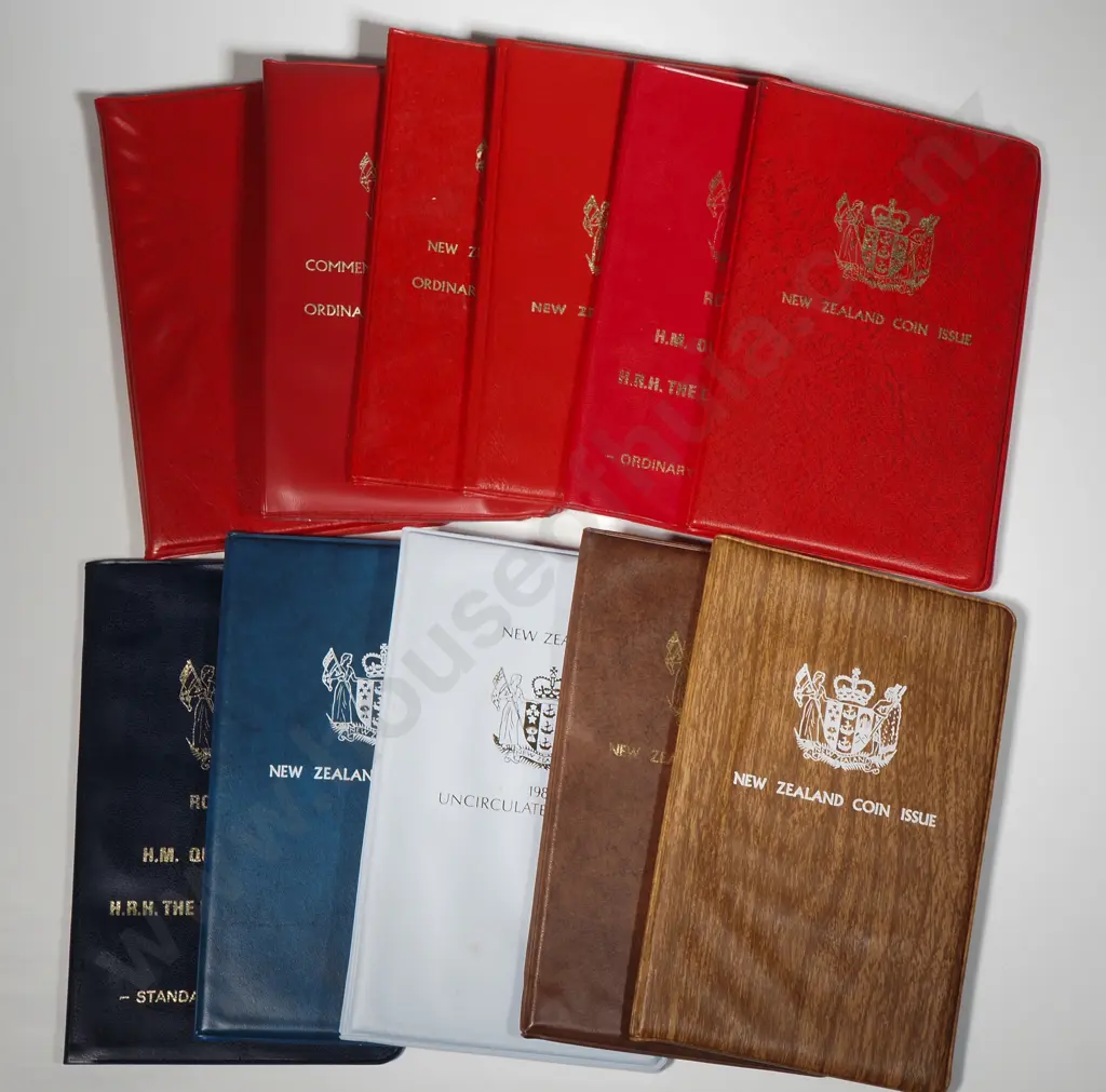 Assorted Lot of 11 New Zealand UNC Sets  Image 1++