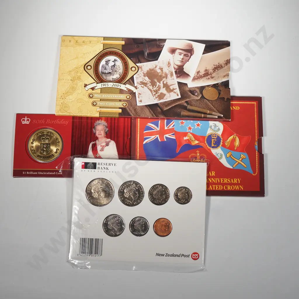 Four New Zealand Uncirculated Coin Sets  Image 1++