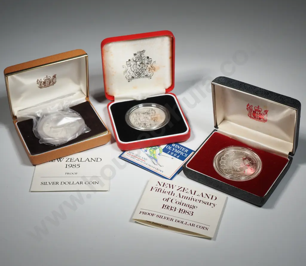 Three Cased New Zealand Sterling Silver Proof Dollars  Image 1++