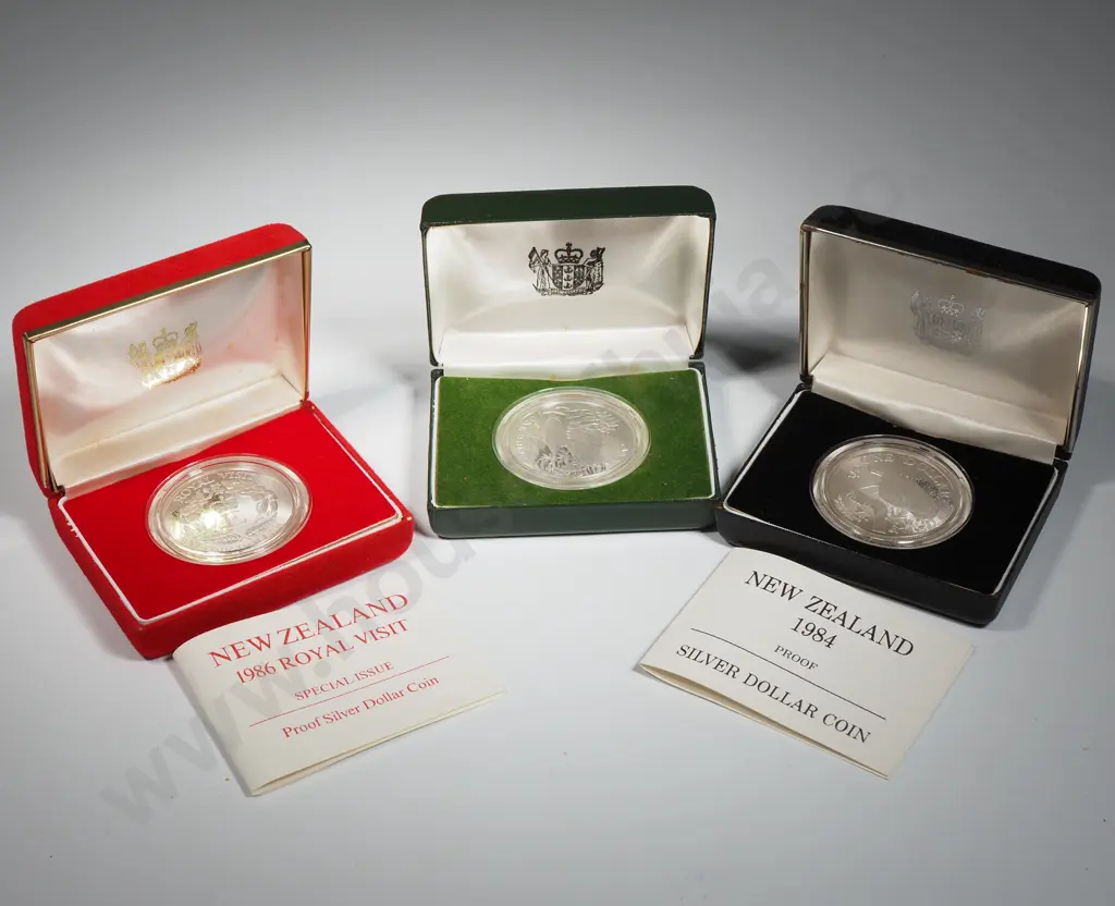 Three Cased New Zealand Sterling Silver Proof Dollars  Image 1++