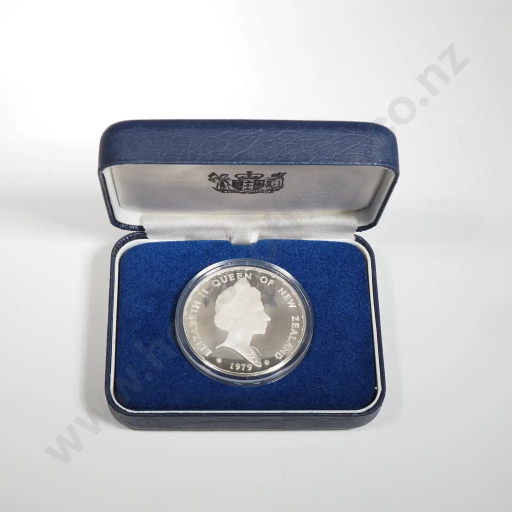 1979 New Zealand Silver Proof Dollar Coin  Image 1++