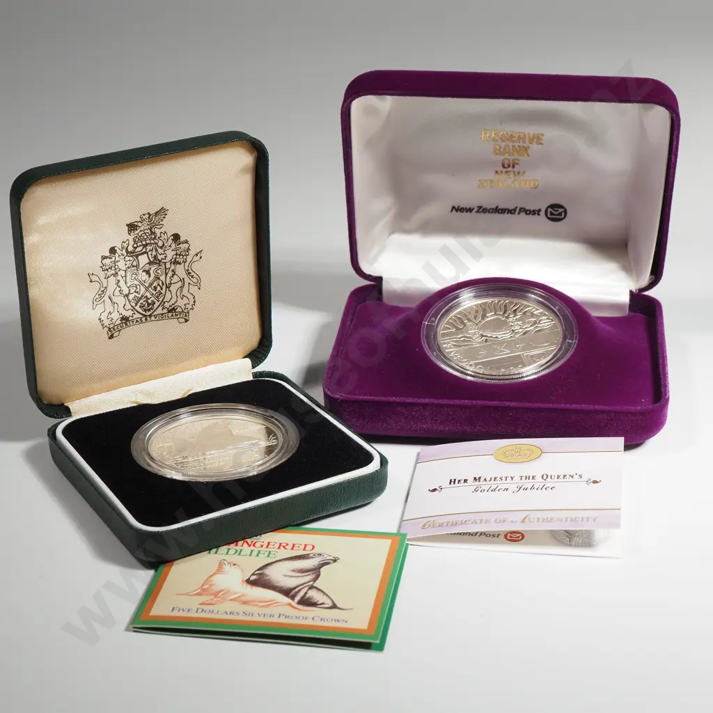 Two New Zealand Silver Proof Coins in Cases  Image 1++