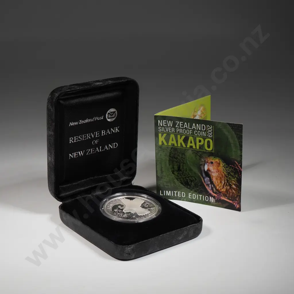 2009 Kakapo Five Dollar One Ounce Silver Proof Coin  Image 1++