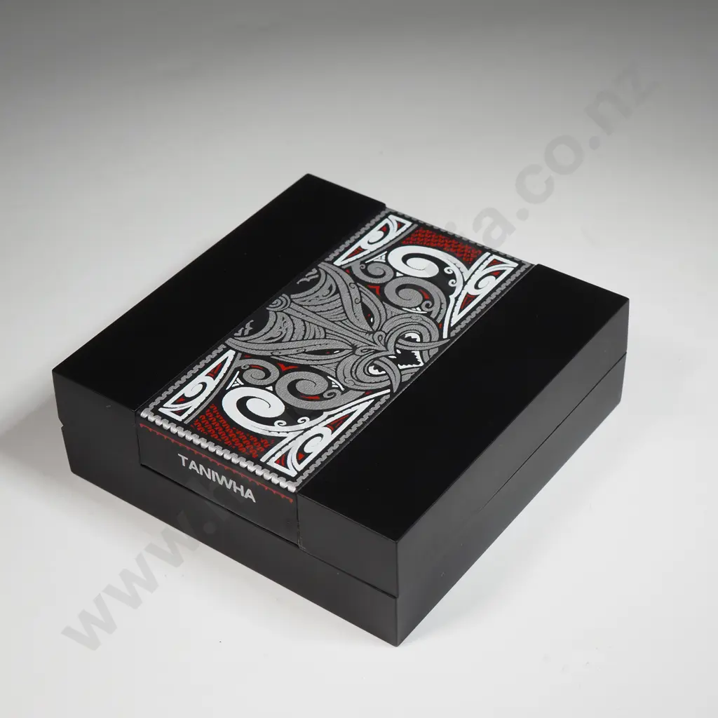 2017 New Zealand Taniwha Silver Ounce Proof Coin  Image 1++