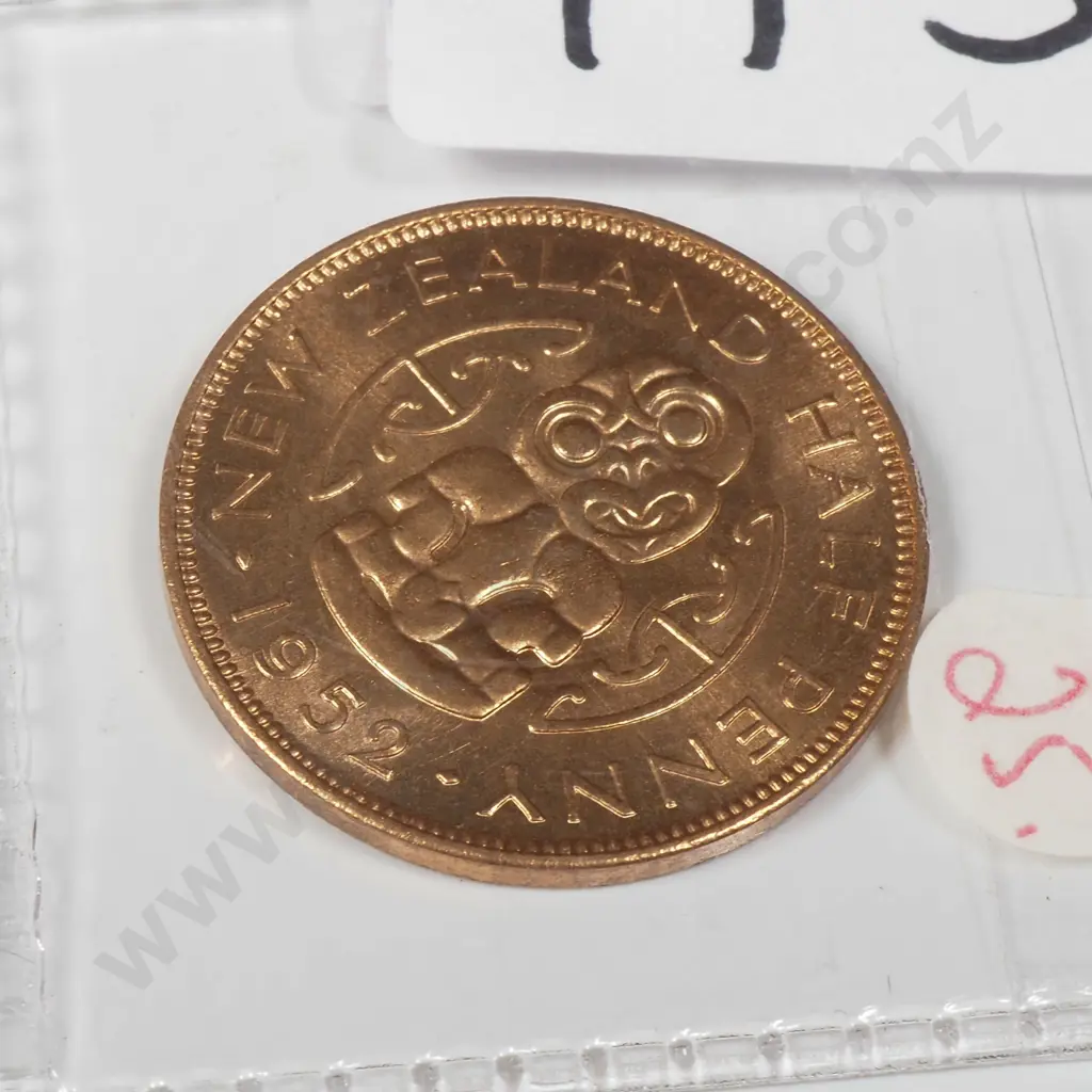 1952 New Zealand BUNC Half Pennie Coins Image 1++
