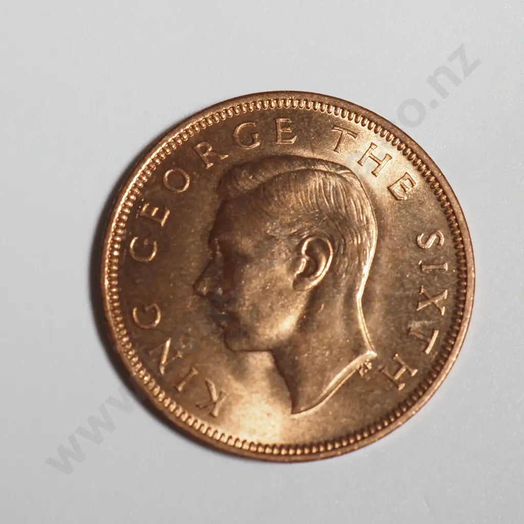 10 New Zealand 1952 BUNC Half Penny Coins - Total CV $120 Image 1++