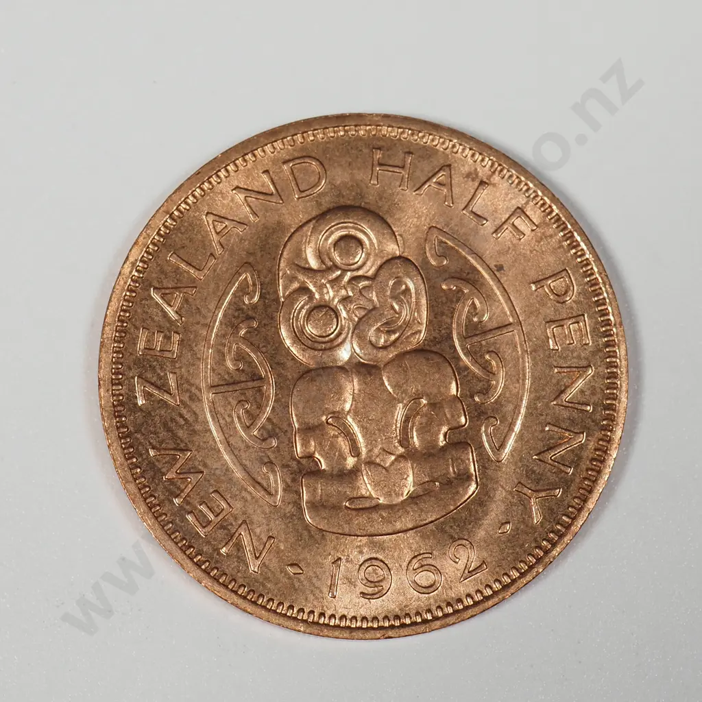 10 New Zealand 1962 BUNC Half Penny Coins - Total CV $100 Image 1++