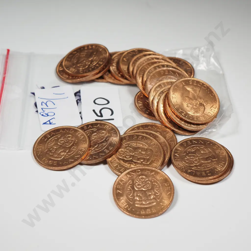 30 New Zealand 1965 BUNC Half Penny Coins - Total CV $120 Image 1++