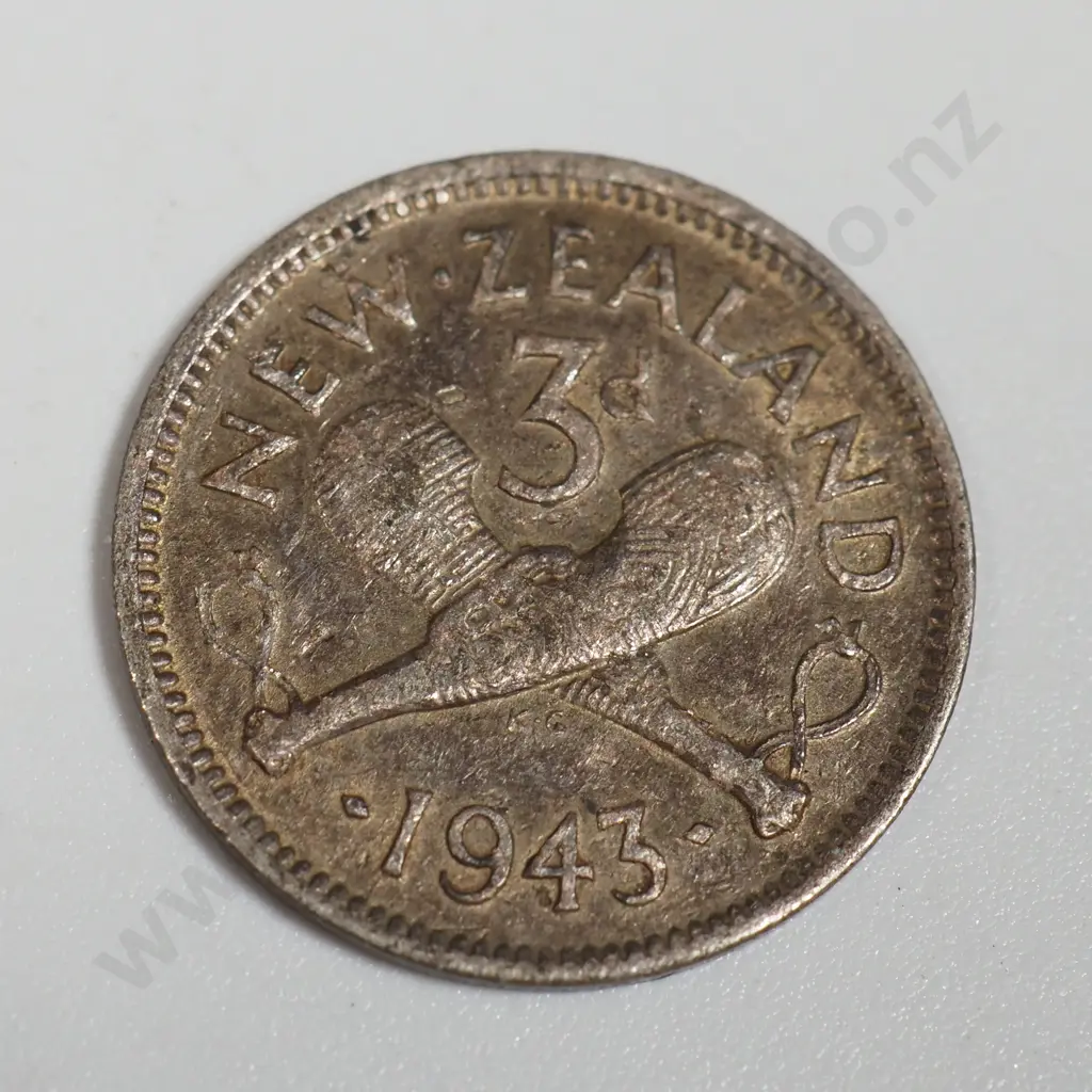 50% Silver New Zealand Threepence Coins -40 Grams Image 1++