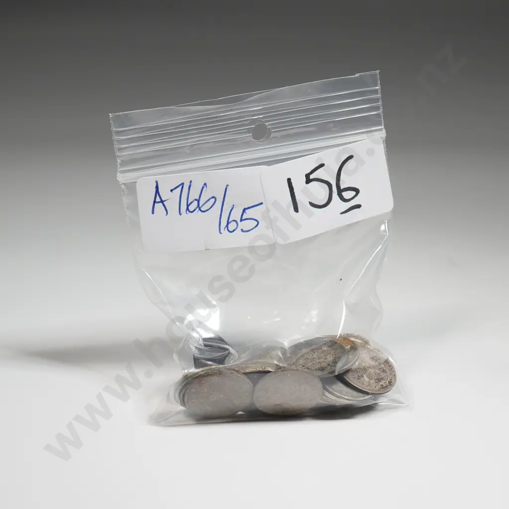 50% Silver New Zealand Threepence Coins -40 Grams Image 1++