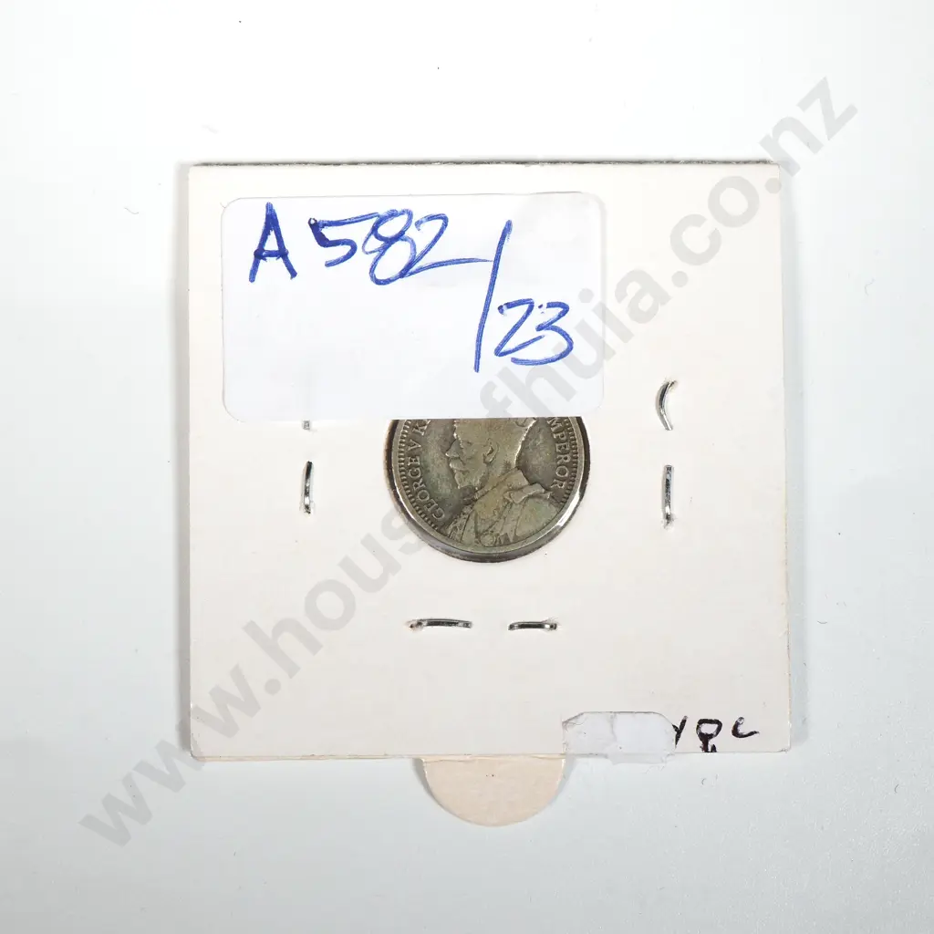 1935 New Zealand Threepence  Image 1++