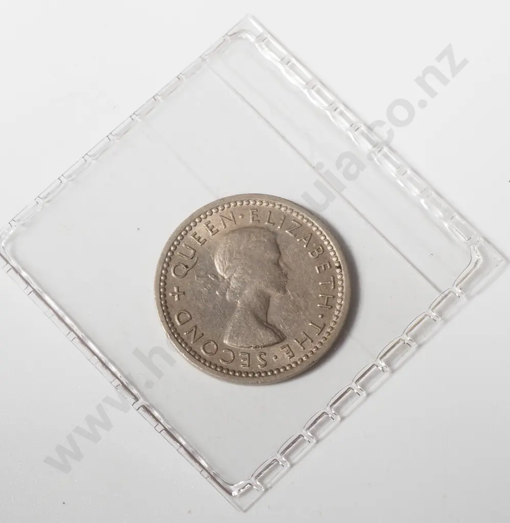 1956 New Zealand Threepence - No Shoulder Strap  Image 1++
