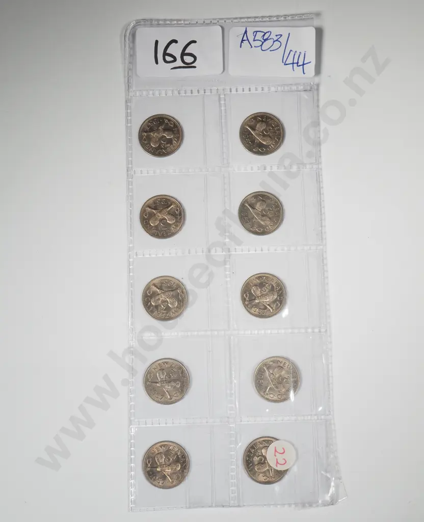 1957 New Zealand Ex Bank Roll Threepences - Gem UNC - 10 Coins  Image 1++