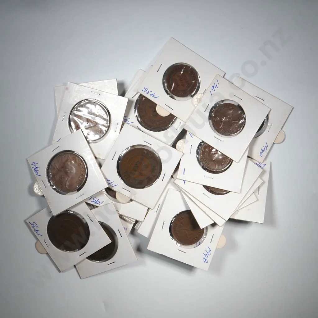 Large Assorted Lot of Australian Carded Pennies & Half Pennies  Image 1++