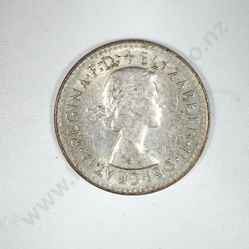 Large Assorted lot of 35 Australian Threepences Image 1++