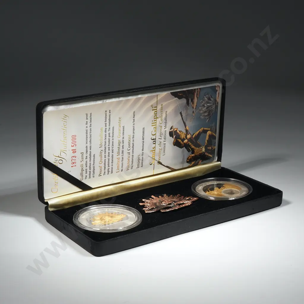 Cased set of Two "Sands of Gallipoli" Proof Silver / gold Plated Medallions  Image 1++