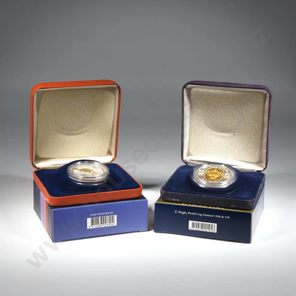 Two Australia Cased Silver Proof Coins	 Image 1++