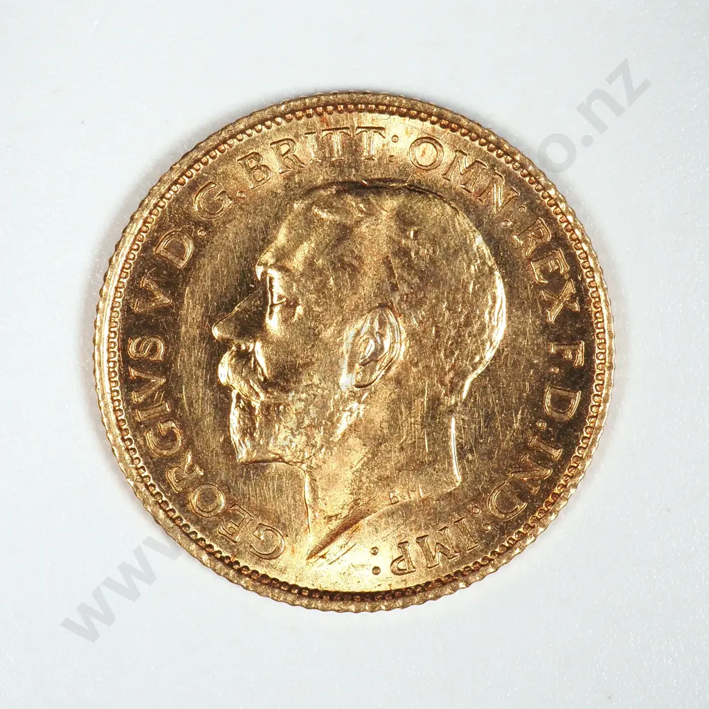 1915 Sydney Mint Half Sovereign  Image 1++
