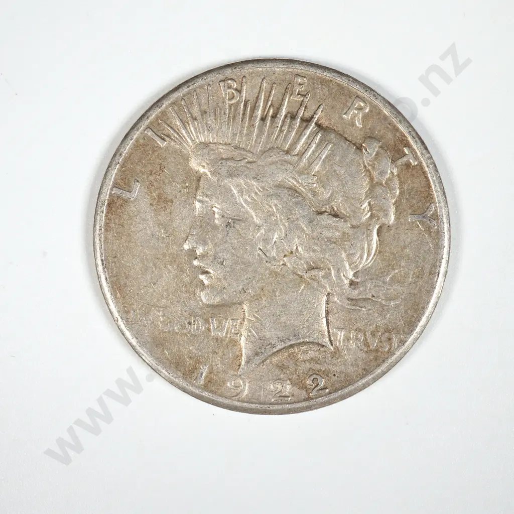 1922 United States of America Liberty One Dollar Coin  Image 1++