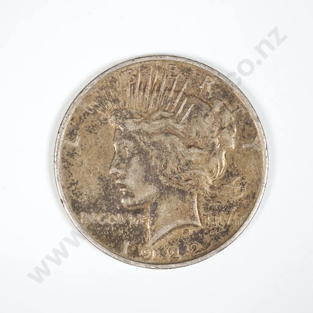 1922 D United States of America Liberty Silver Dollar  Image 1++