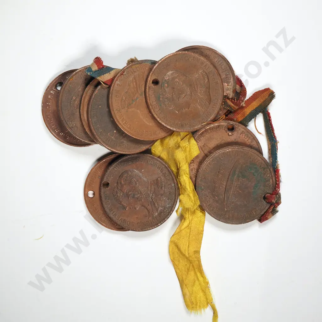 Assorted Lot of 1901 New Zealand Royal Visit Medallions  Image 1++