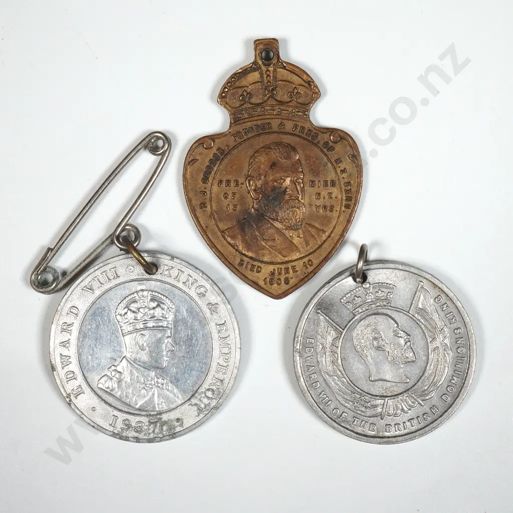 Three New Zealand Commemorative Tokens  Image 1++