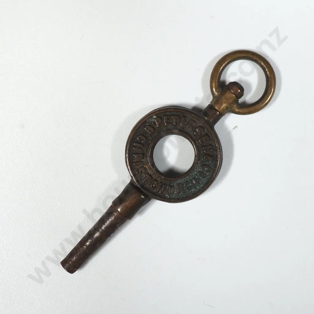 Peterson & Co Jewellery Christchurch Antique Pocket Watch Key Image 1++
