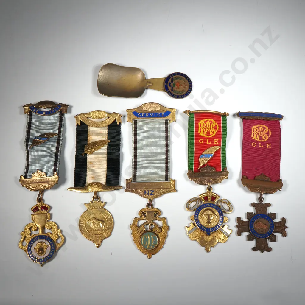 Assorted Lot of Masonic Medals  Image 1++