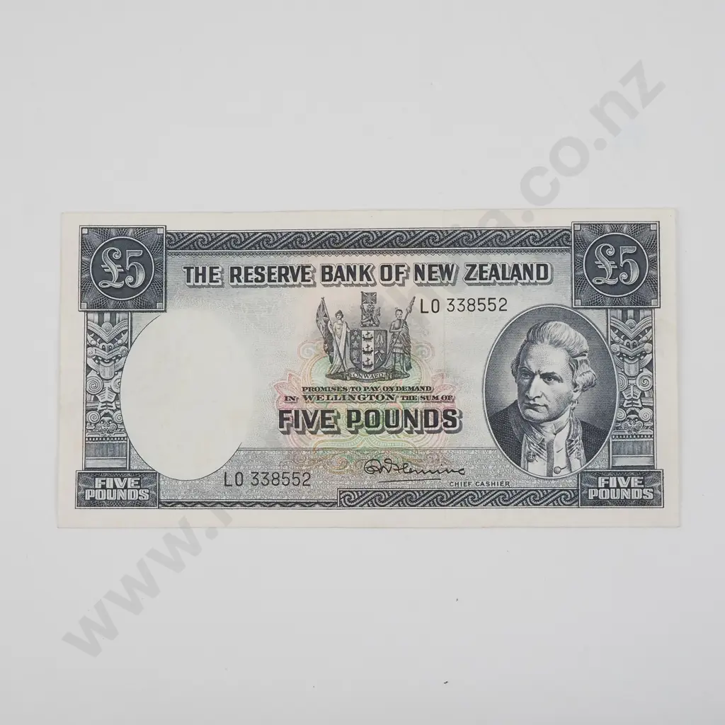 New Zealand Five Pound Fleming Banknote - Better Grade  Image 1++