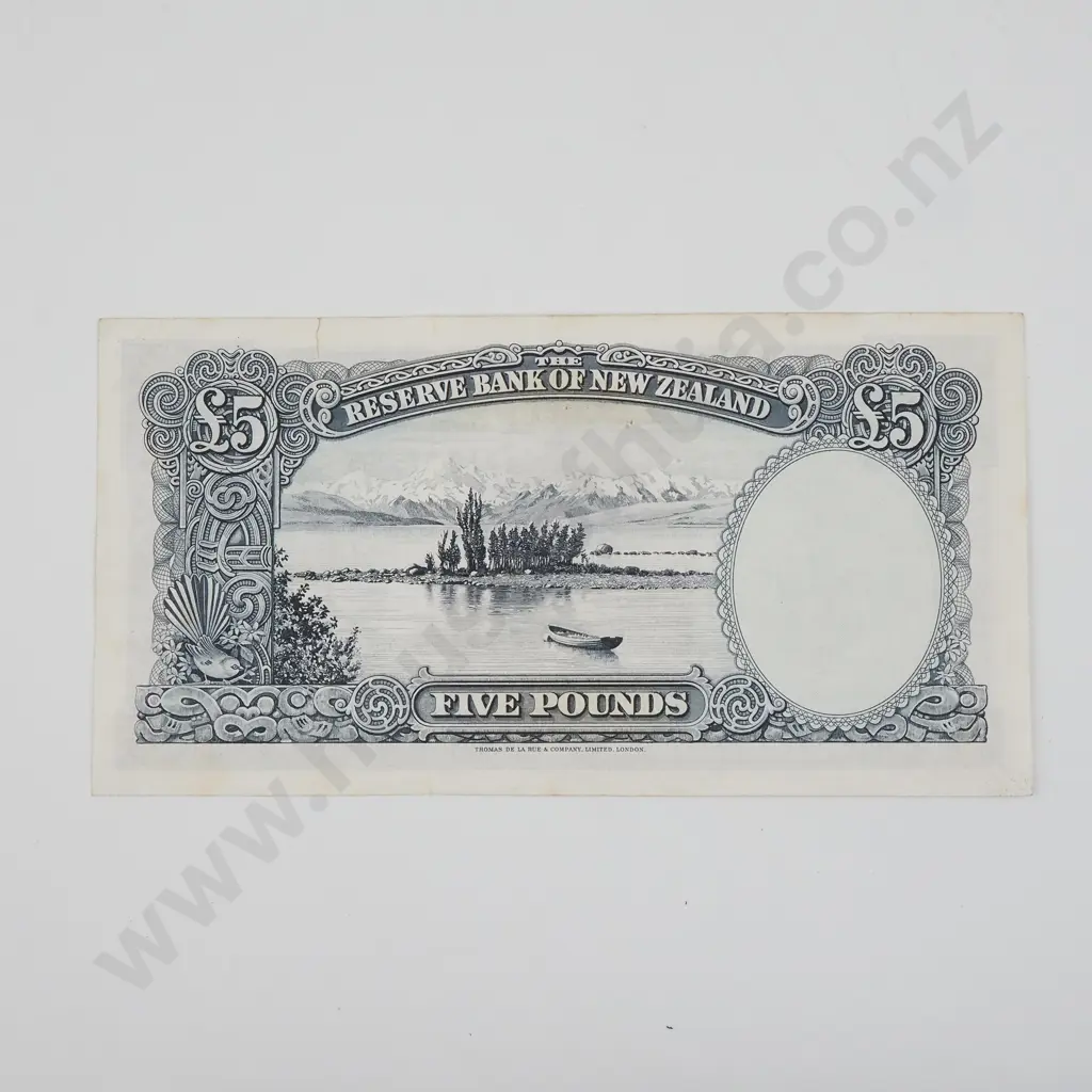 New Zealand Five Pound Fleming Banknote - Better Grade  Image 1++