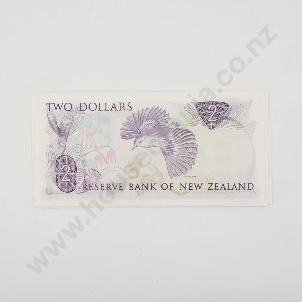Six New Zealand AUNC Hardie Two Dollar Banknotes - EC* Prefixes & One EBM  Image 1++