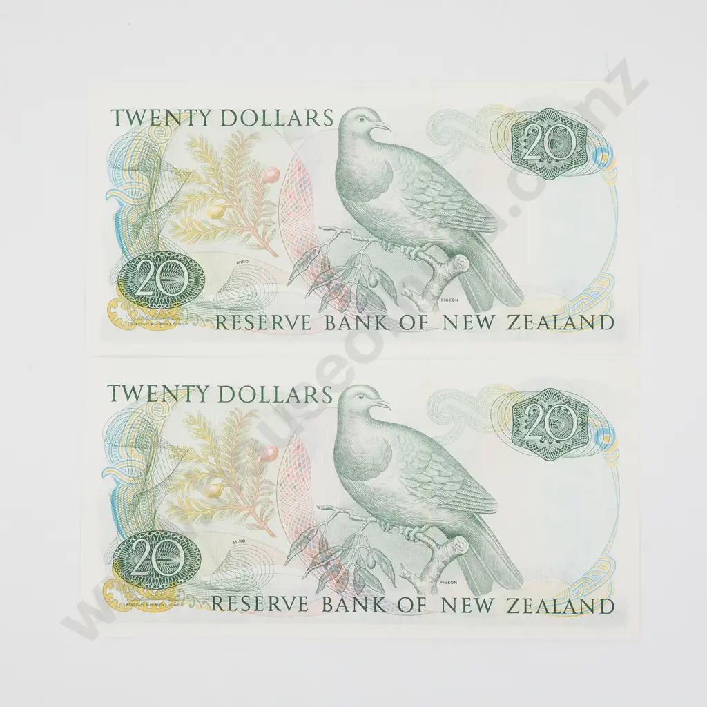 Consecutive Pair of New Zealand Twenty Dollar Hardie Banknotes First Prefix - UNC CV $400 Image 1++