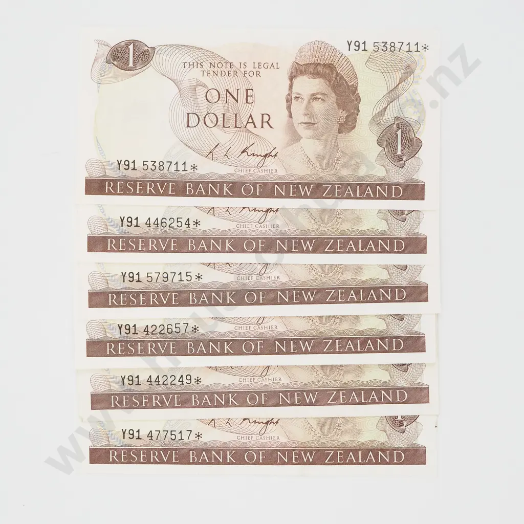 Six New Zealand One Dollar Knight Star Y91 Banknotes Image 1++