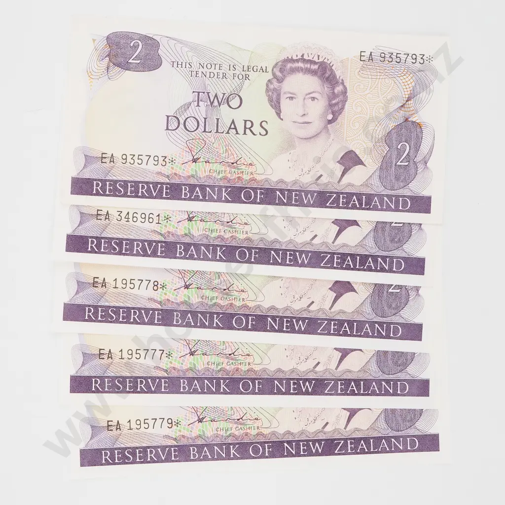 Five New Zealand Two Dollar Hardie Star Banknotes  Image 1++