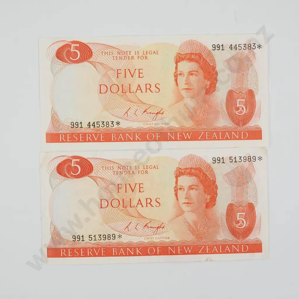 Two New Zealand Five Dollar Knight Star Banknotes Image 1++