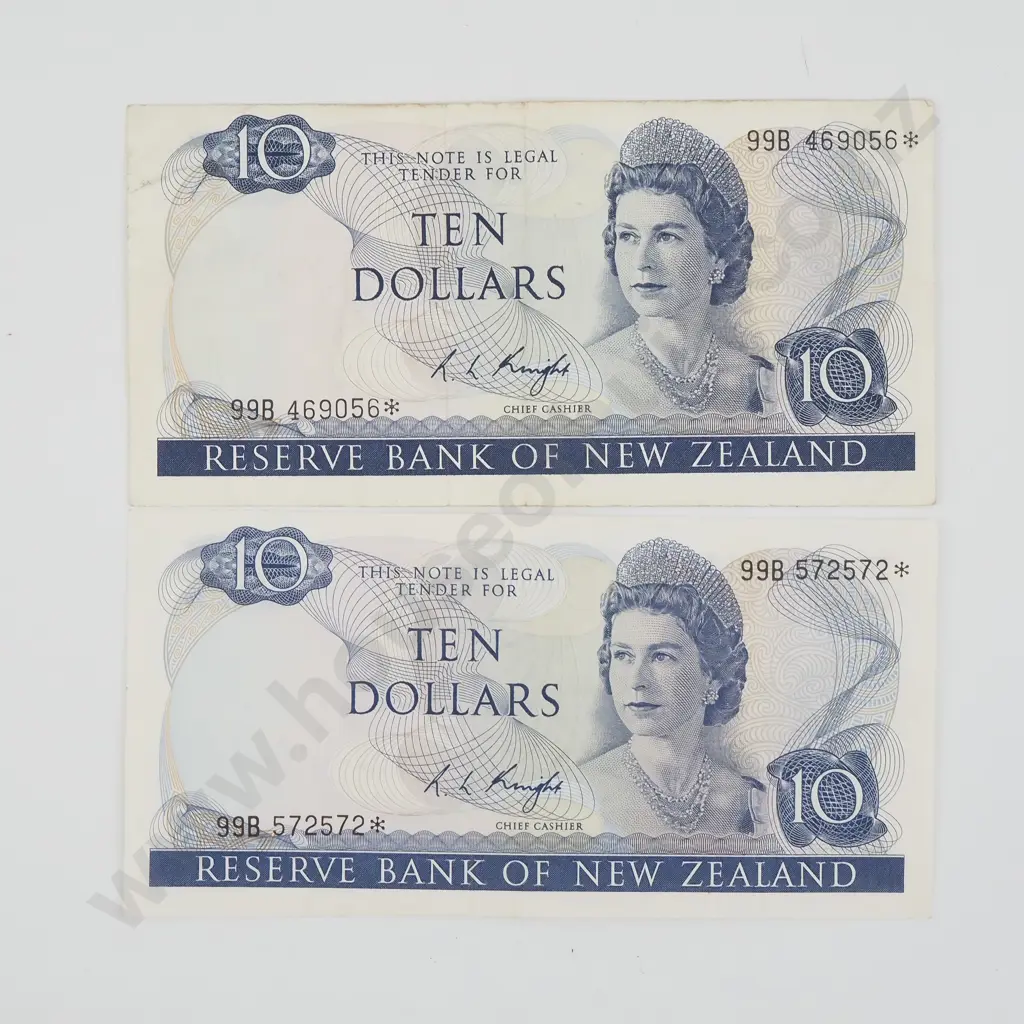 Two New Zealand Ten Dollar Knight Star Banknotes  Image 1++