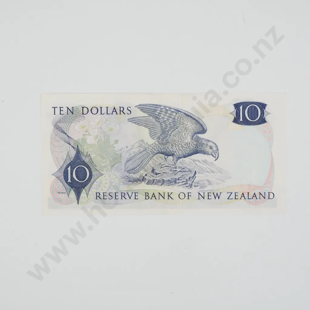 New Zealand Ten Dollar Knight Star 99B Banknote - EF CV $200 Image 1++
